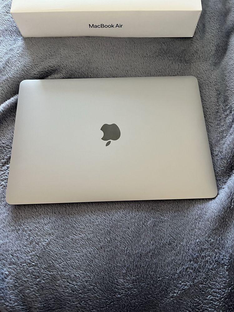 Новый Macbook 95% Air m1 256gb, макбук про, air