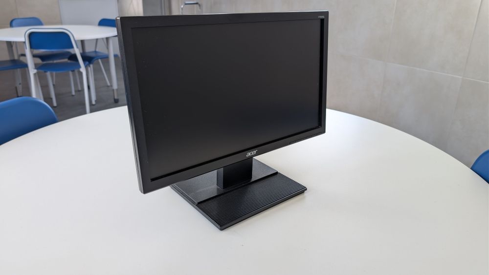 Ecrã Acer 20 polegadas como novo