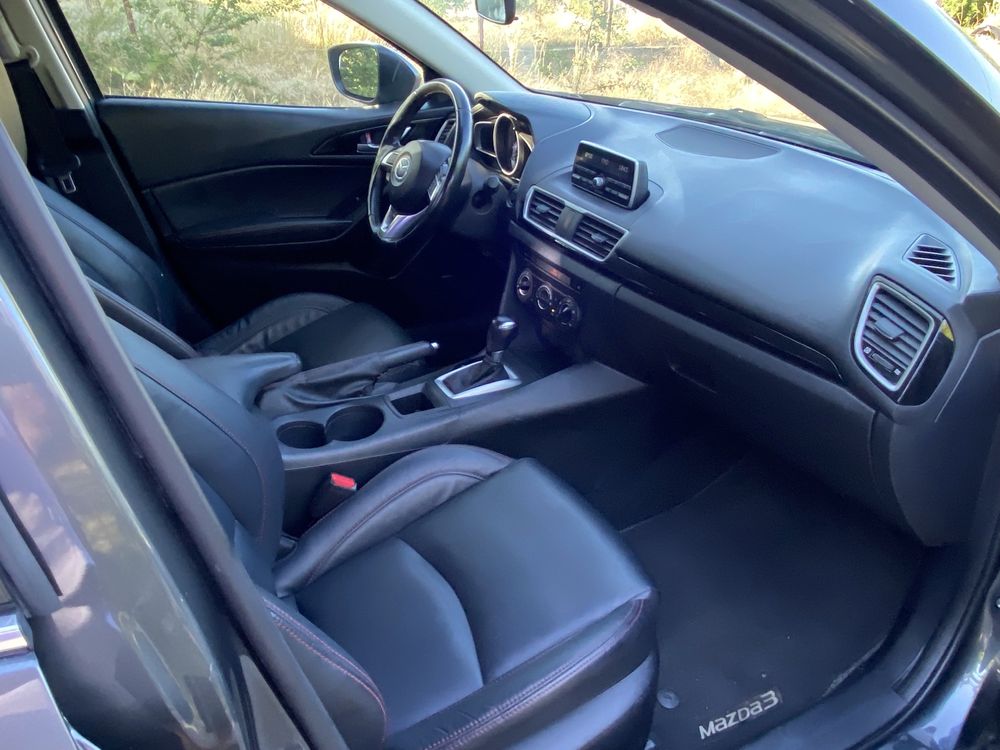 Продам Mazda 3 touring