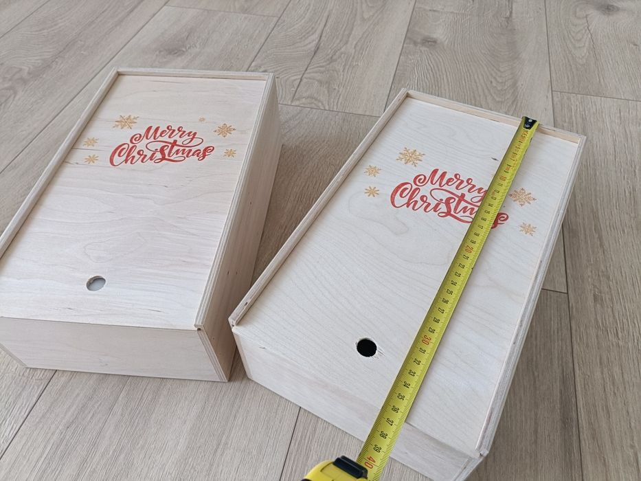 Zestaw drewnianych pudełek/skrzyneczek na prezent