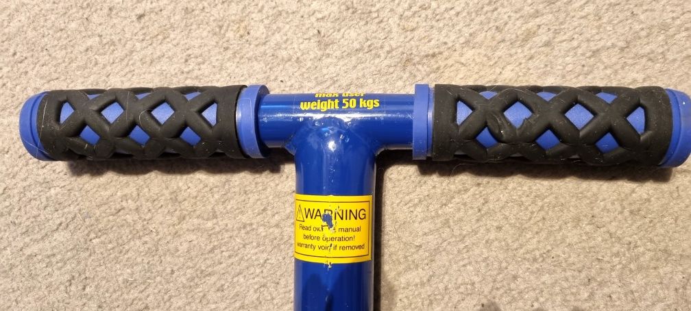 Skoczek Pogo QU-AX drążek do skakania niebieski do 50 kg