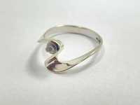 pierścionek białe złoto CYRKONIA R18 585 3.00G