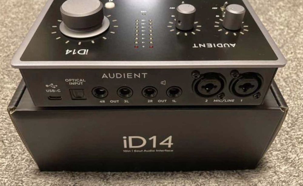 Placa de Som Audient ID14 MKII