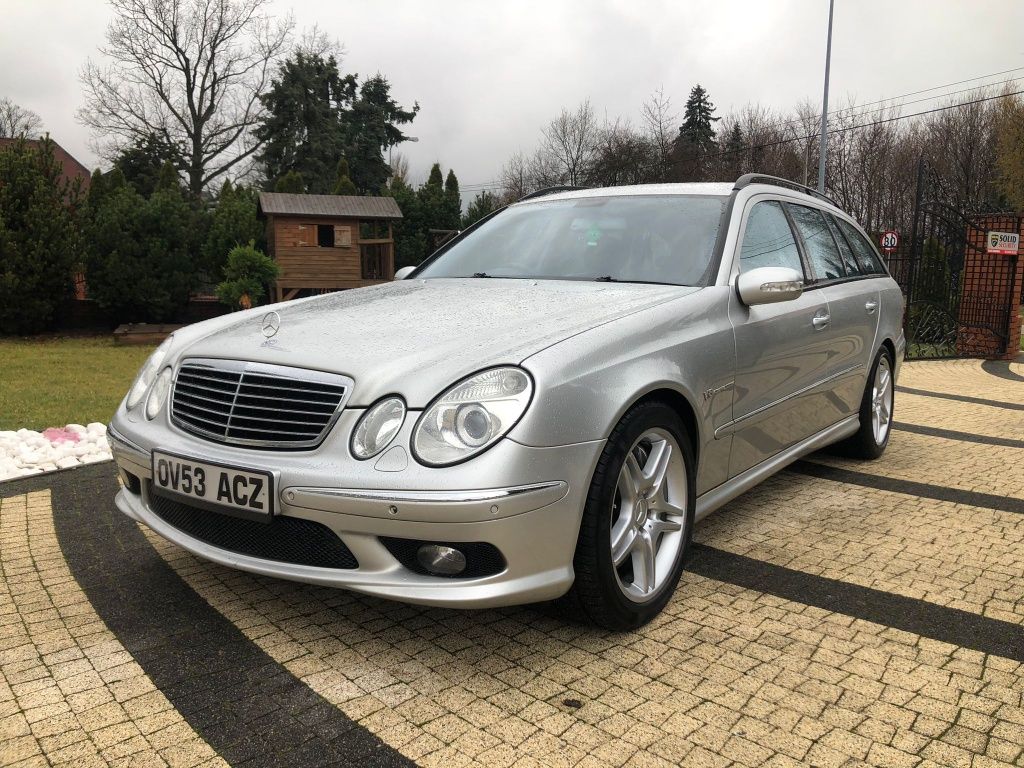 Mercedes Benz E55 Amg