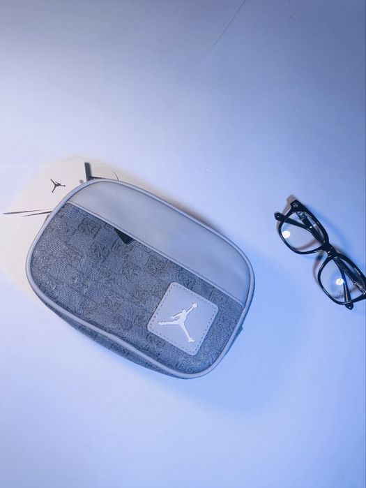 Сумка джордан сіра