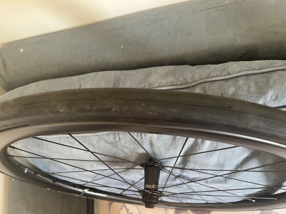 Rodas carbono Oquo rpteam35