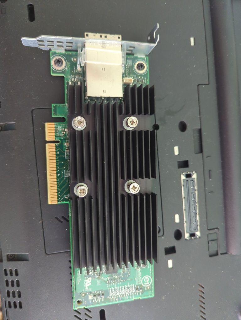 HBA-контролер Dell | 2 зовн. порти; 12G; DP/N 0T93GD