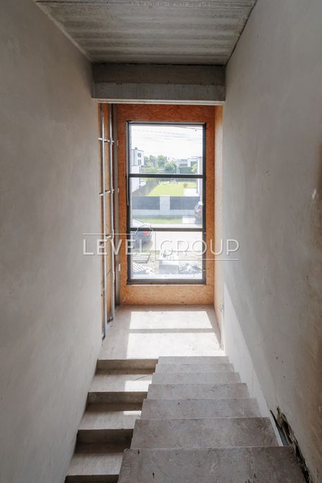 Продам двоповерховий будинок Крушинка Київська обл.