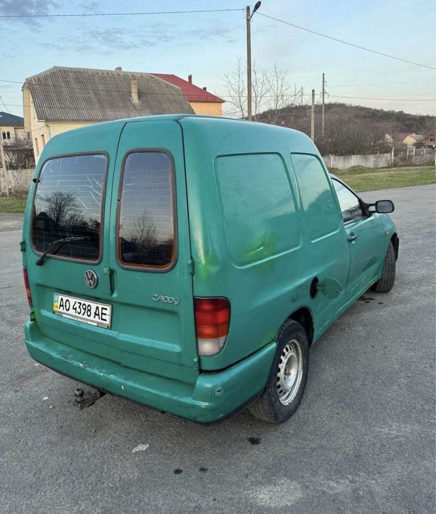 Volkswagen caddy 1