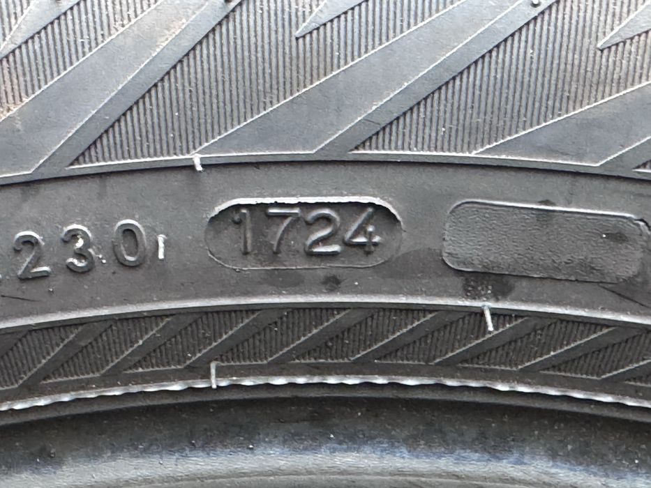 J Nowe opony zima 235/55/19 Nokian R5 SUV 9mm 2024r. KPL