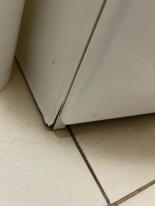 Szafka lazienkowa z umywalka i bateria!