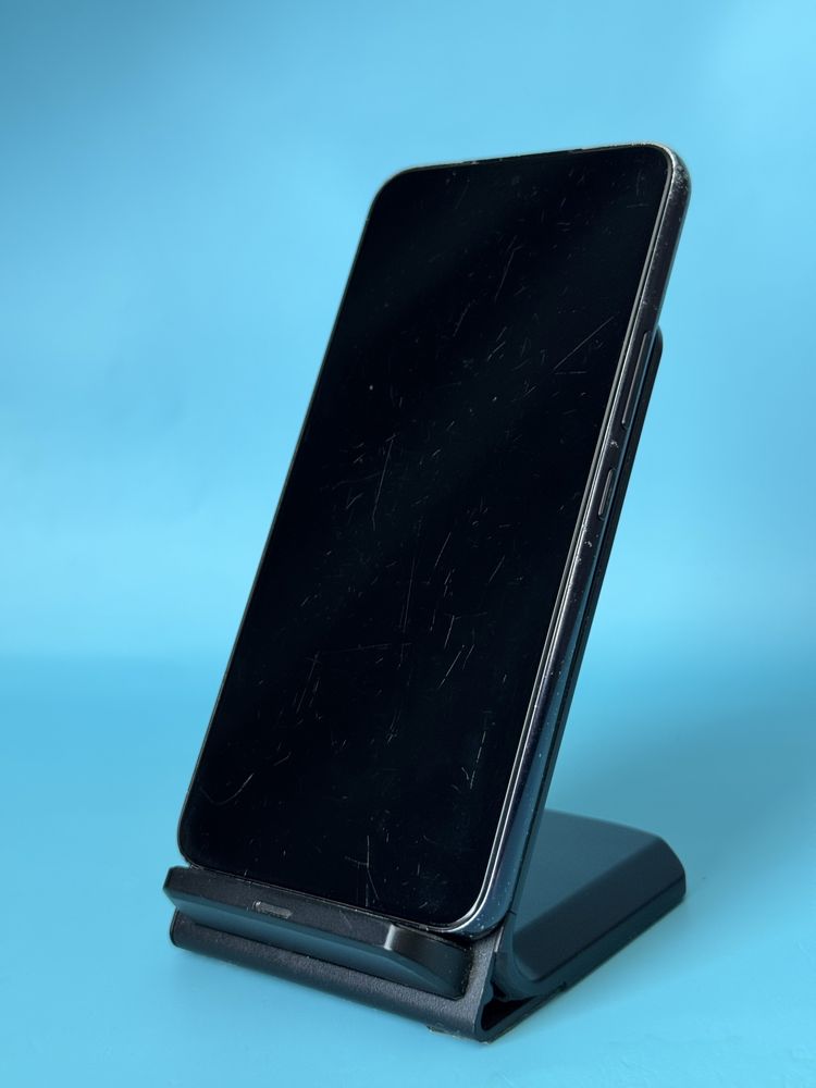 Samsung Galaxy S22 8/128GB (649) Гарантія