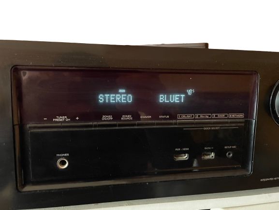 Amplituner Denon AVR-X2000