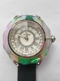 Продам годинник Cartier  з Сваровскі