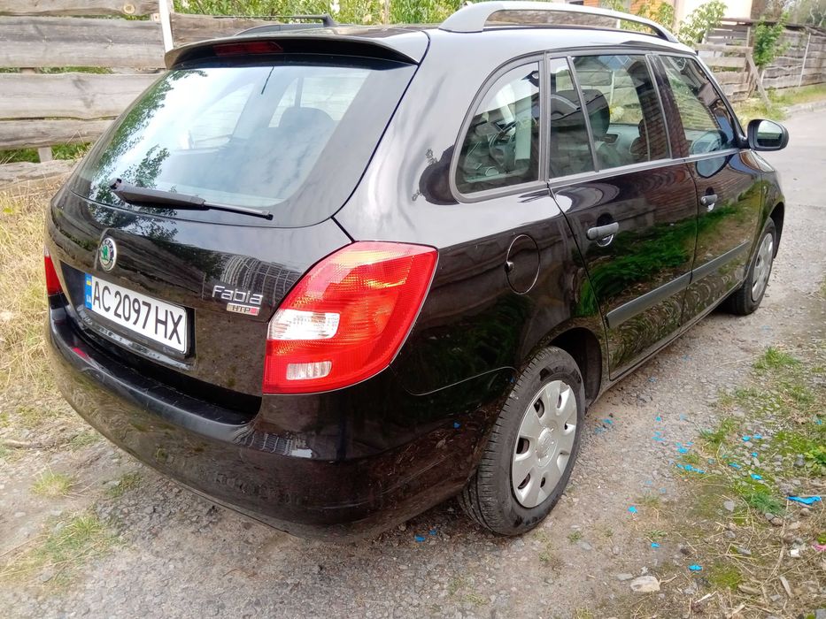 Skoda Fabia Combi 2009 | 1.2 бензин