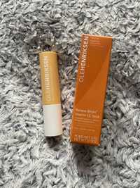 Olehenriksen banana bright cc stick korektor z witamina C sephora