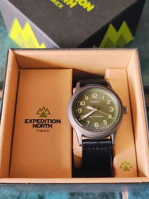 годинник TIMEX  expedition tw2v64700