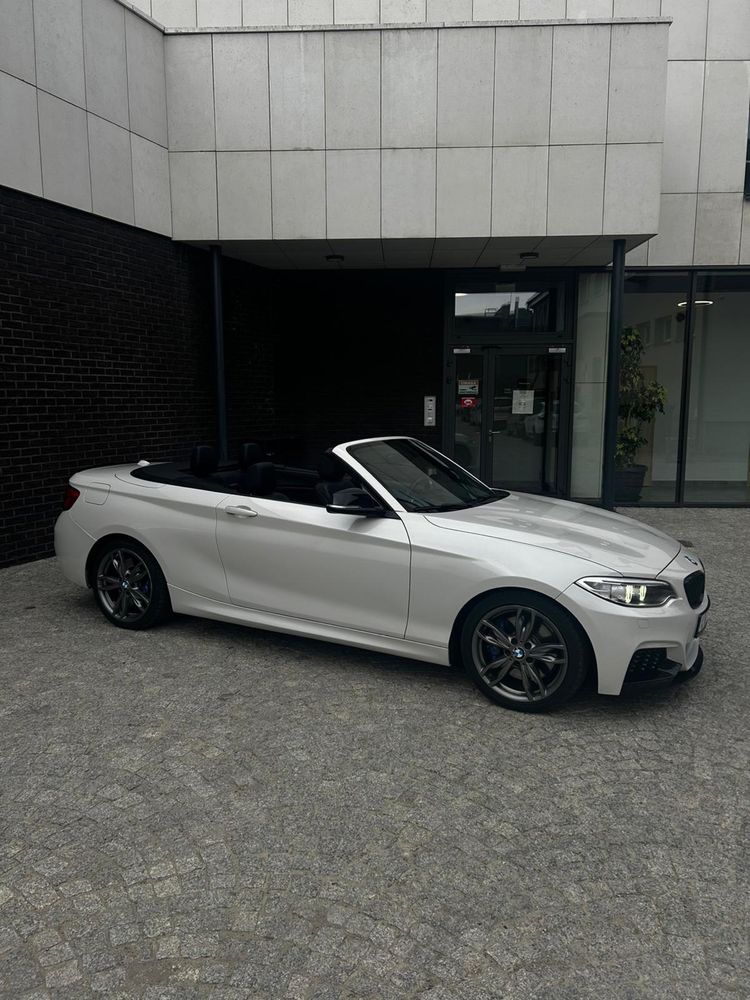 BMW M235i Cabrio