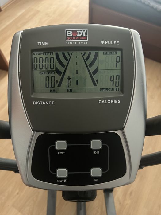 Orbitrek magnetyczny, trenażer eliptyczny, aerobik E-Strider BE6750D