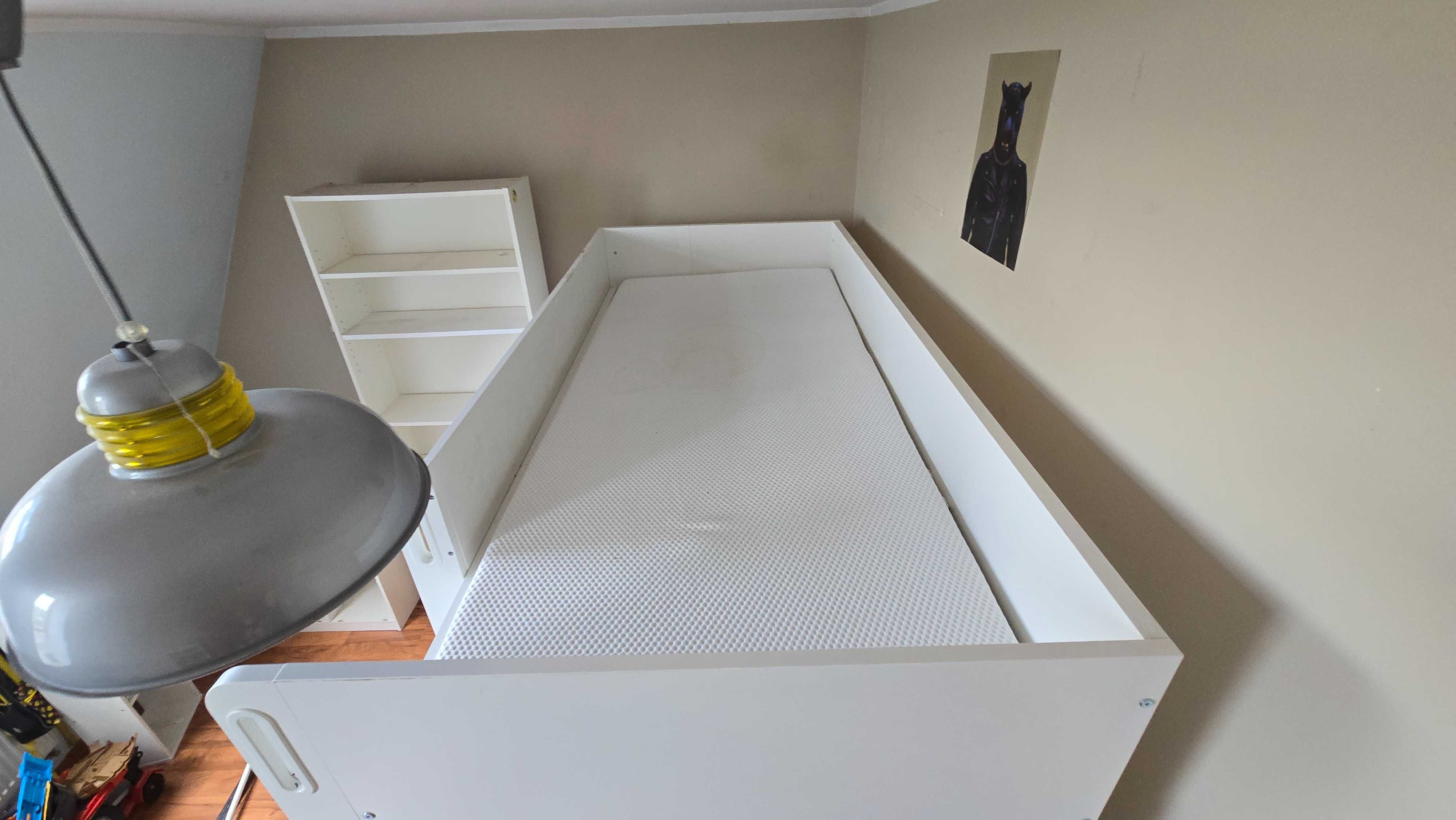 Łóżko piętrowe IKEA SMÅSTAD – biały