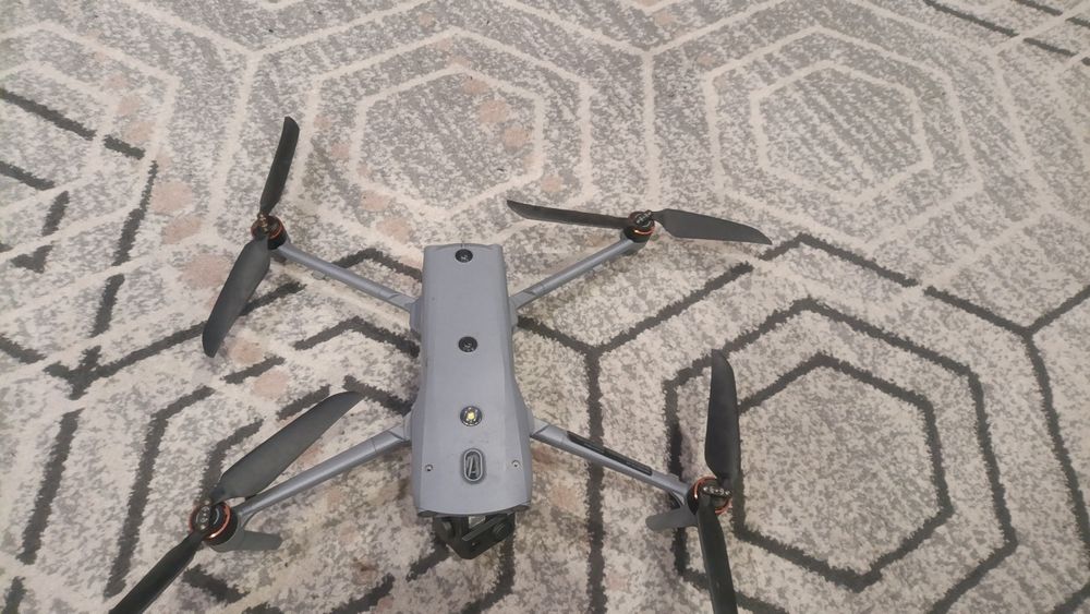 Продам дрон Autel EVO MaX4 T