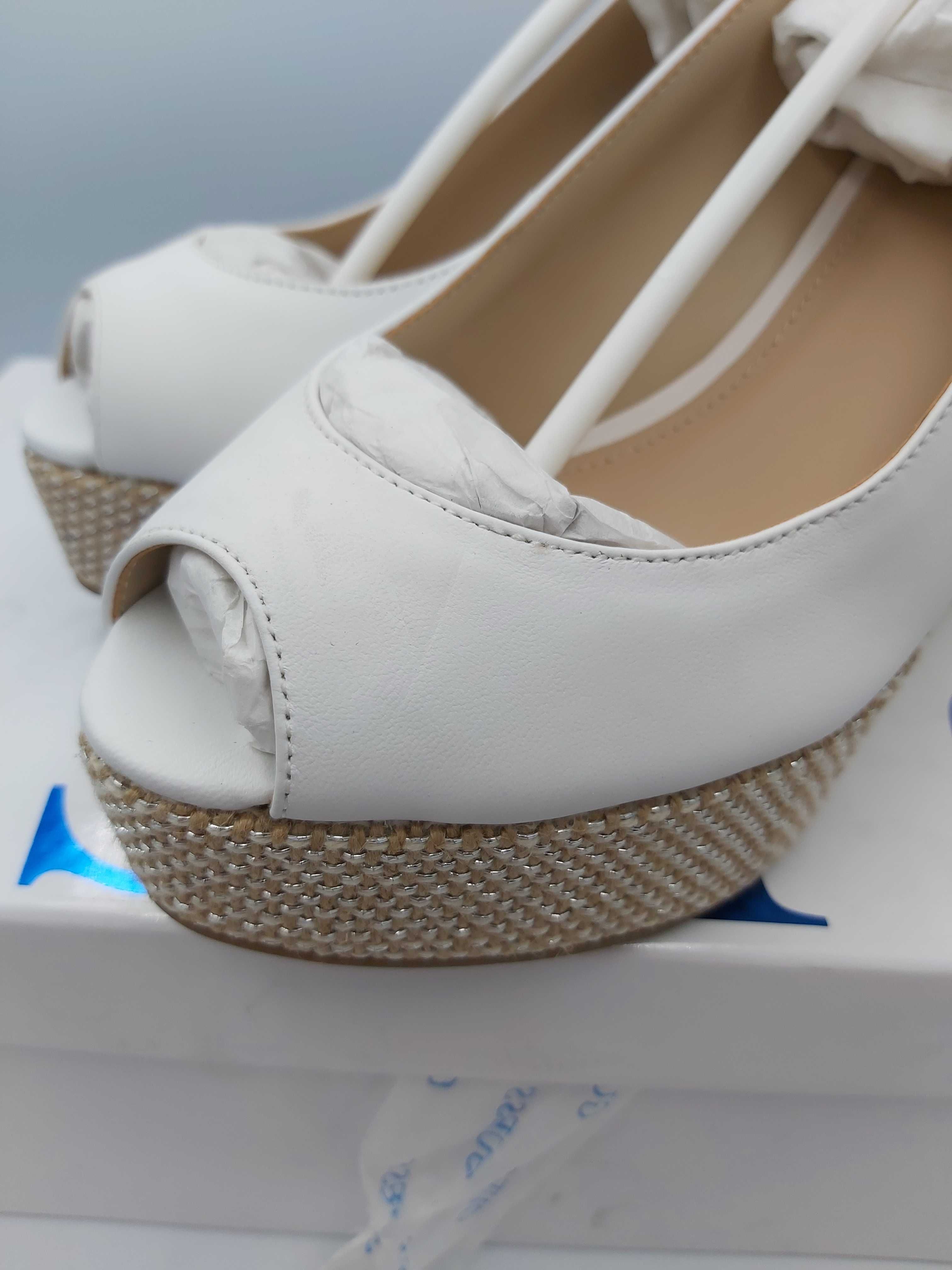 NOWE espadryle GUESS koturna białe sandały rozmiar 38