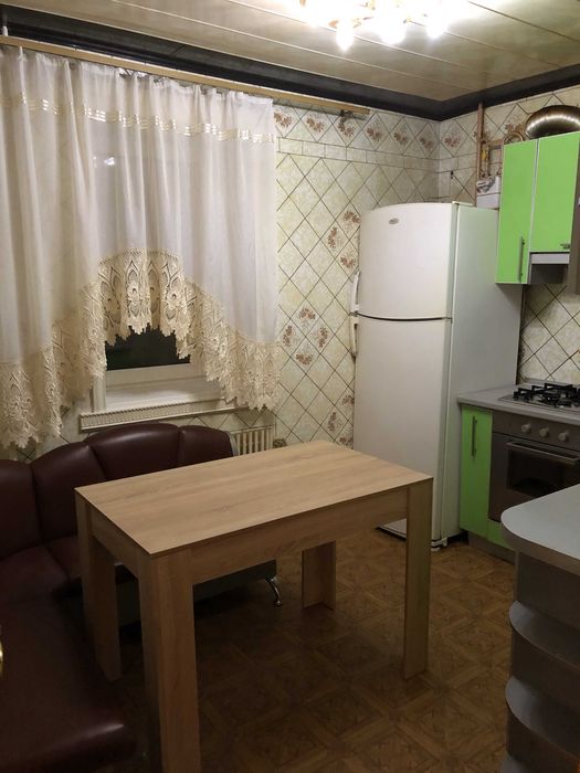 Продаж 3-кімнатної квартири 1-й Шевченківський мкрн