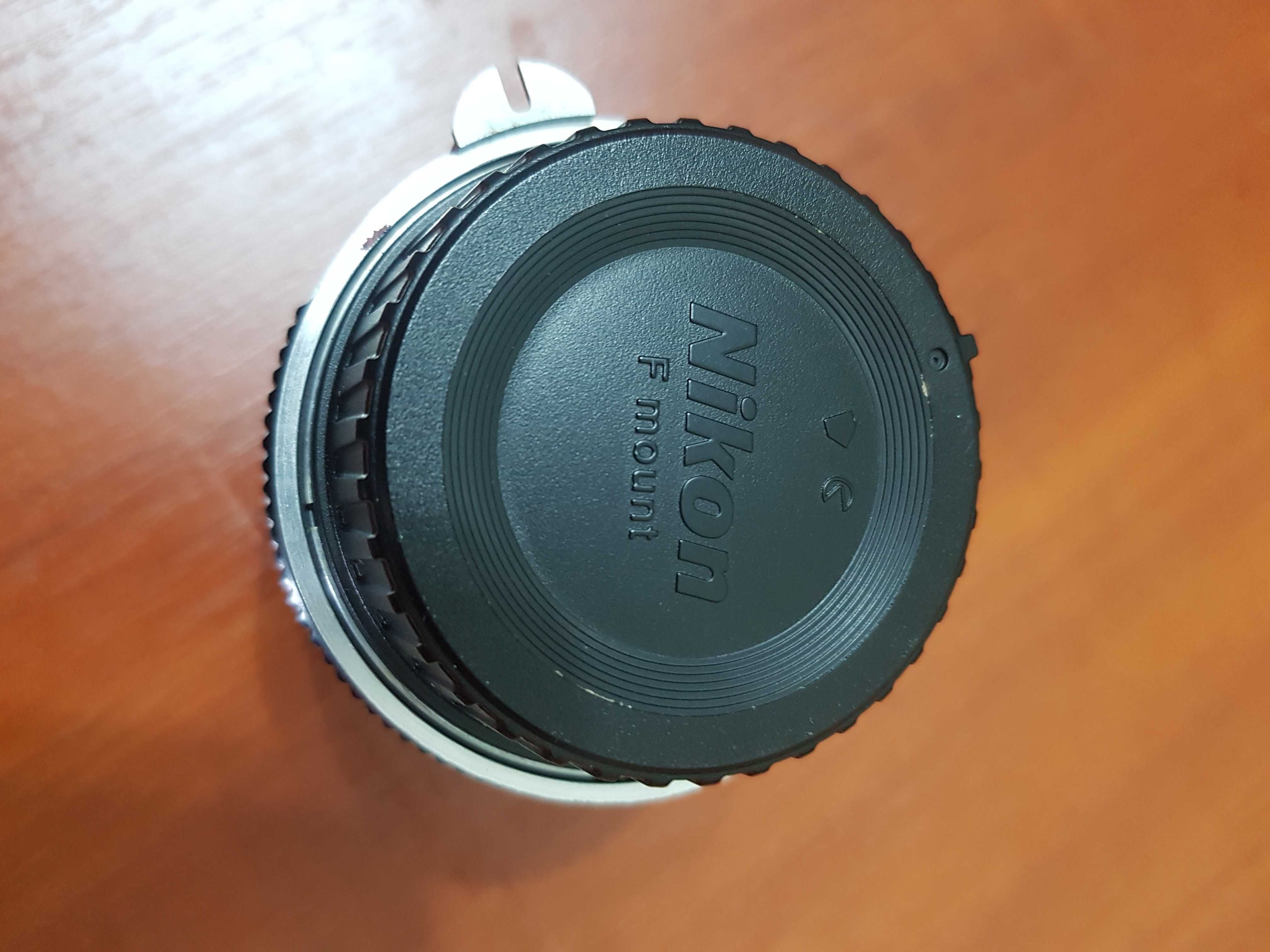 Об"єктив  Nikon Nikkor 24 mm  1:28