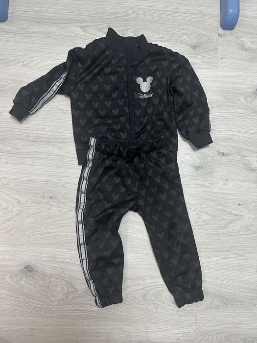 Продам костюм Hm 92