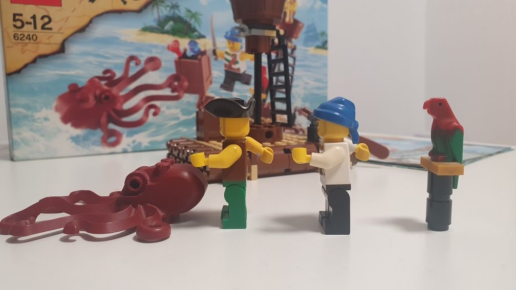 Lego pirates 6240 Kraken Attackin