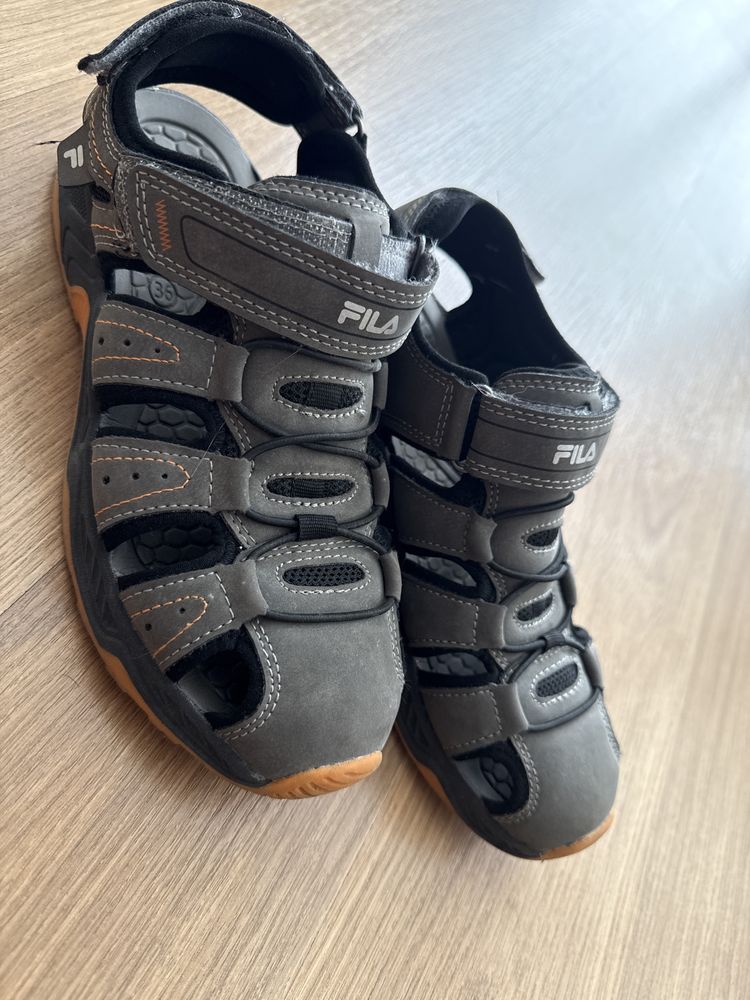 Sandalias FILA 36