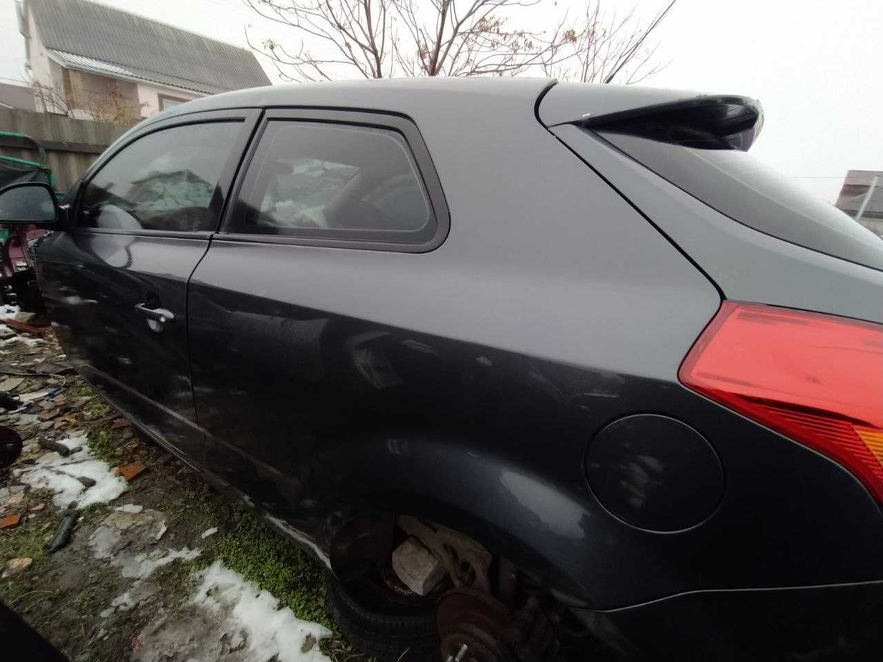 Kia Sorento 2008г Kia Ceed 2007г Kia Shuma 2000г