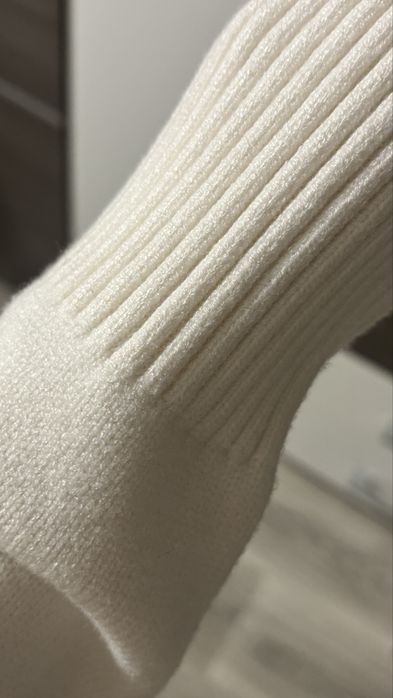 Динный свитер zara. Вязаное платье туника zara