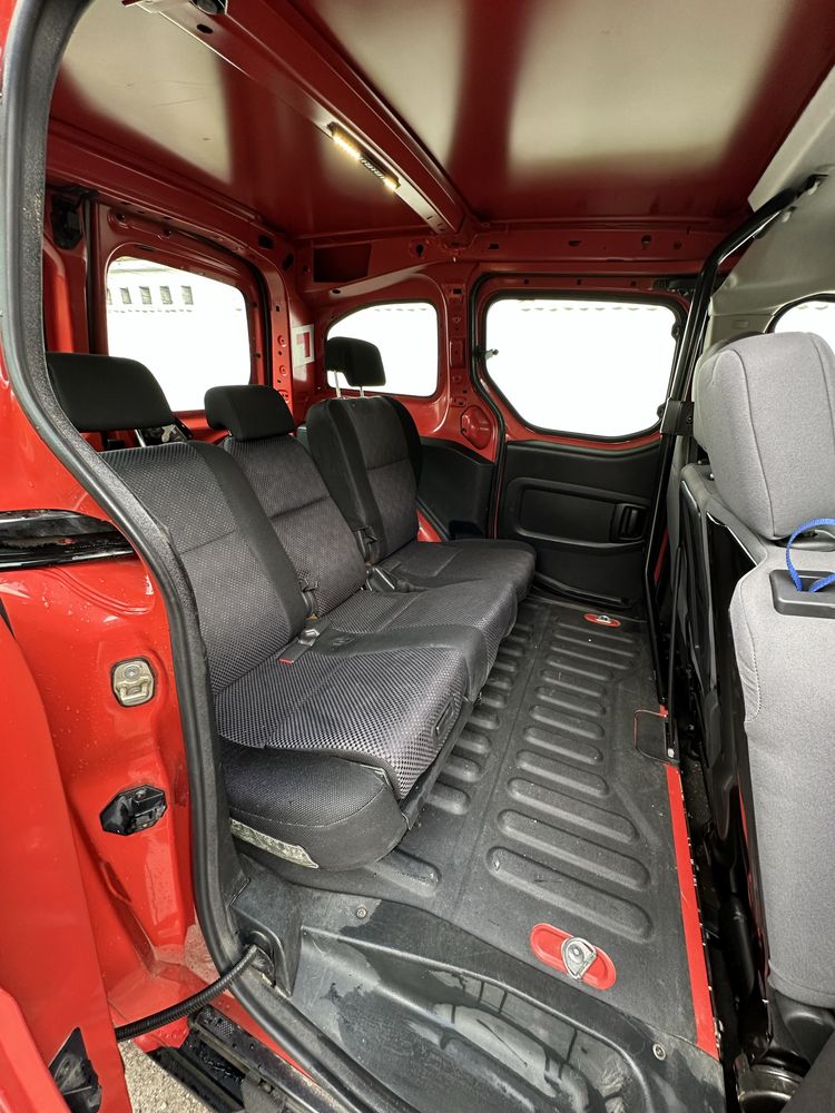 Продам Peugeot Partner Electro 2013 24 квт 133.000 км