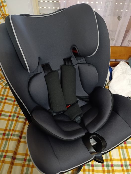 Cadeira Auto Bebé ISOFIX