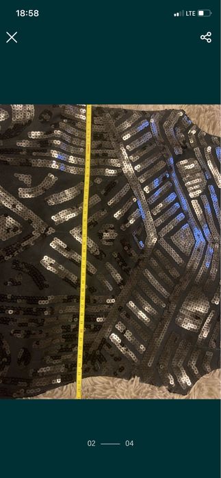 Нарядное платье с паетками