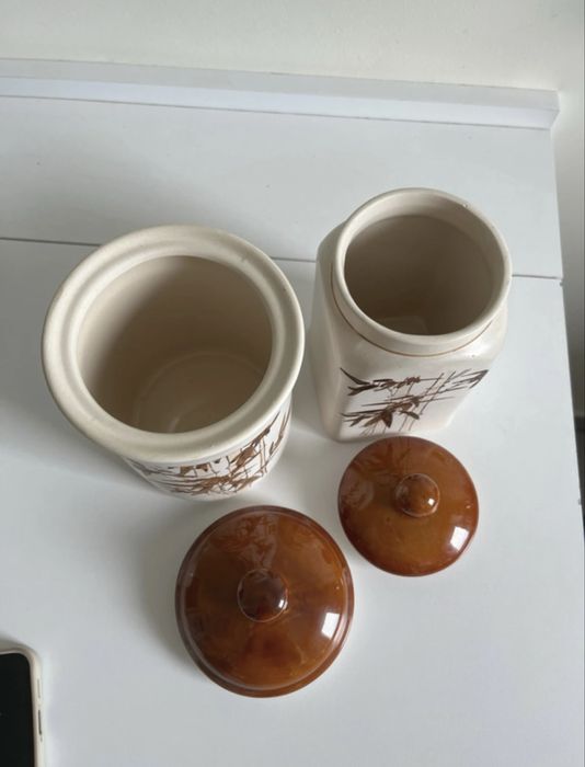 pojemniki ceramiczne