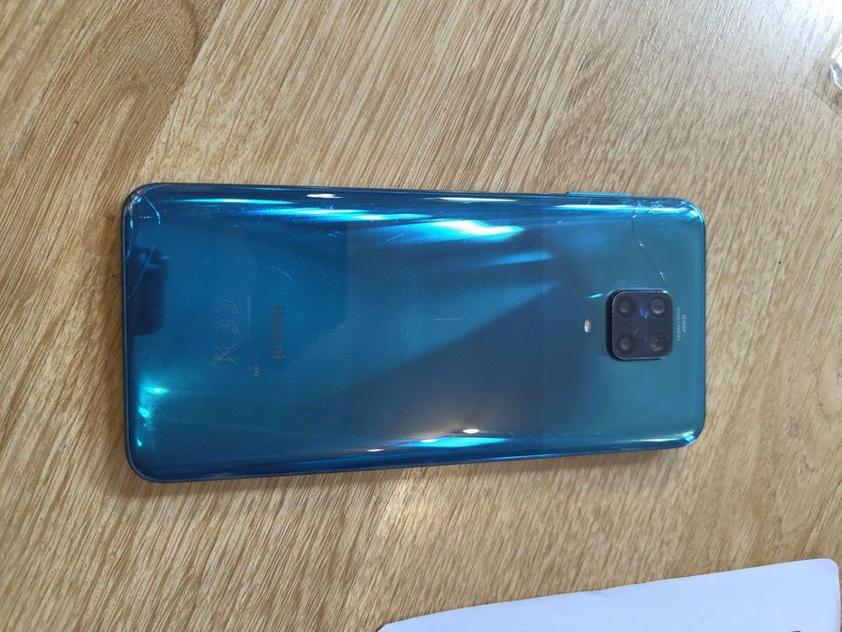 Telefon Xiaomi Redmi Note 9 Pro + etui + szybka