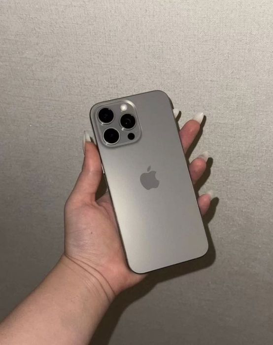 iPhone 15 pro MAX 512