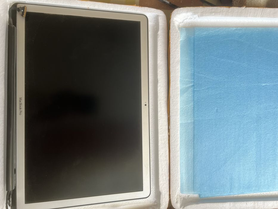 Macbook pro A1286 екран матовий