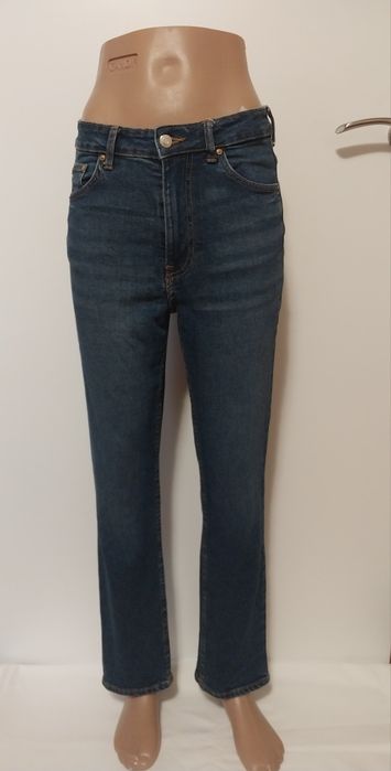 Женские джинсы прямые, 34р.