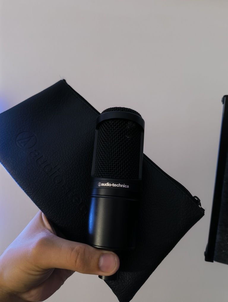 Microfone Audio-technica AT2020 + Cabo Pro Snake TPM 6 + Bolsa de tran