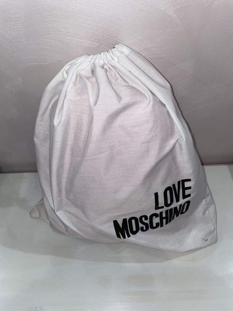 Рюкзак Love Moschino