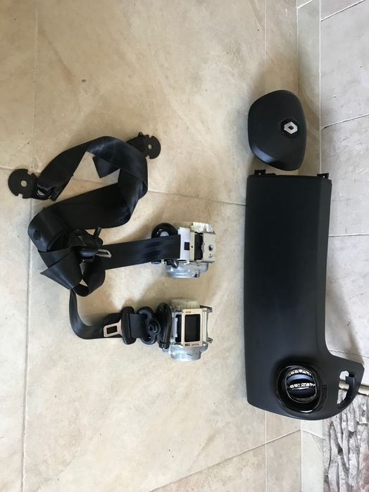 pas bezpieczeństwa przód lewy  prawy  trafic iii vivaro talento nv300