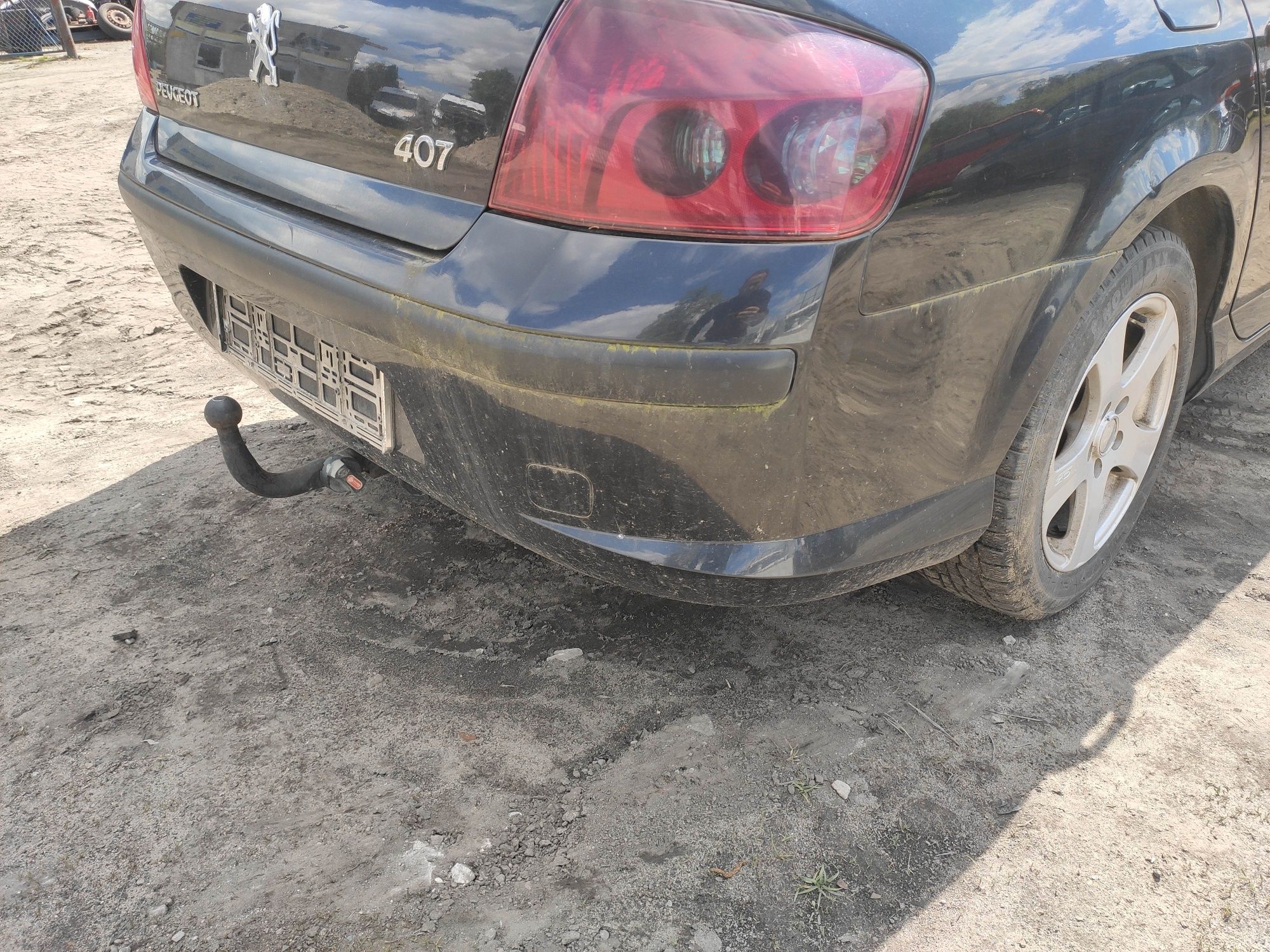 Peugeot 407 sedan zderzak tył tylny EXLD