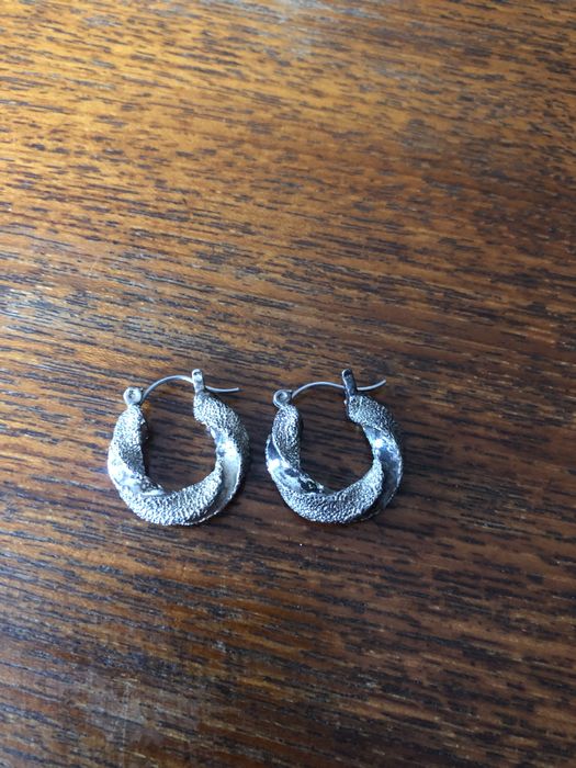 Продам Серьги серебро