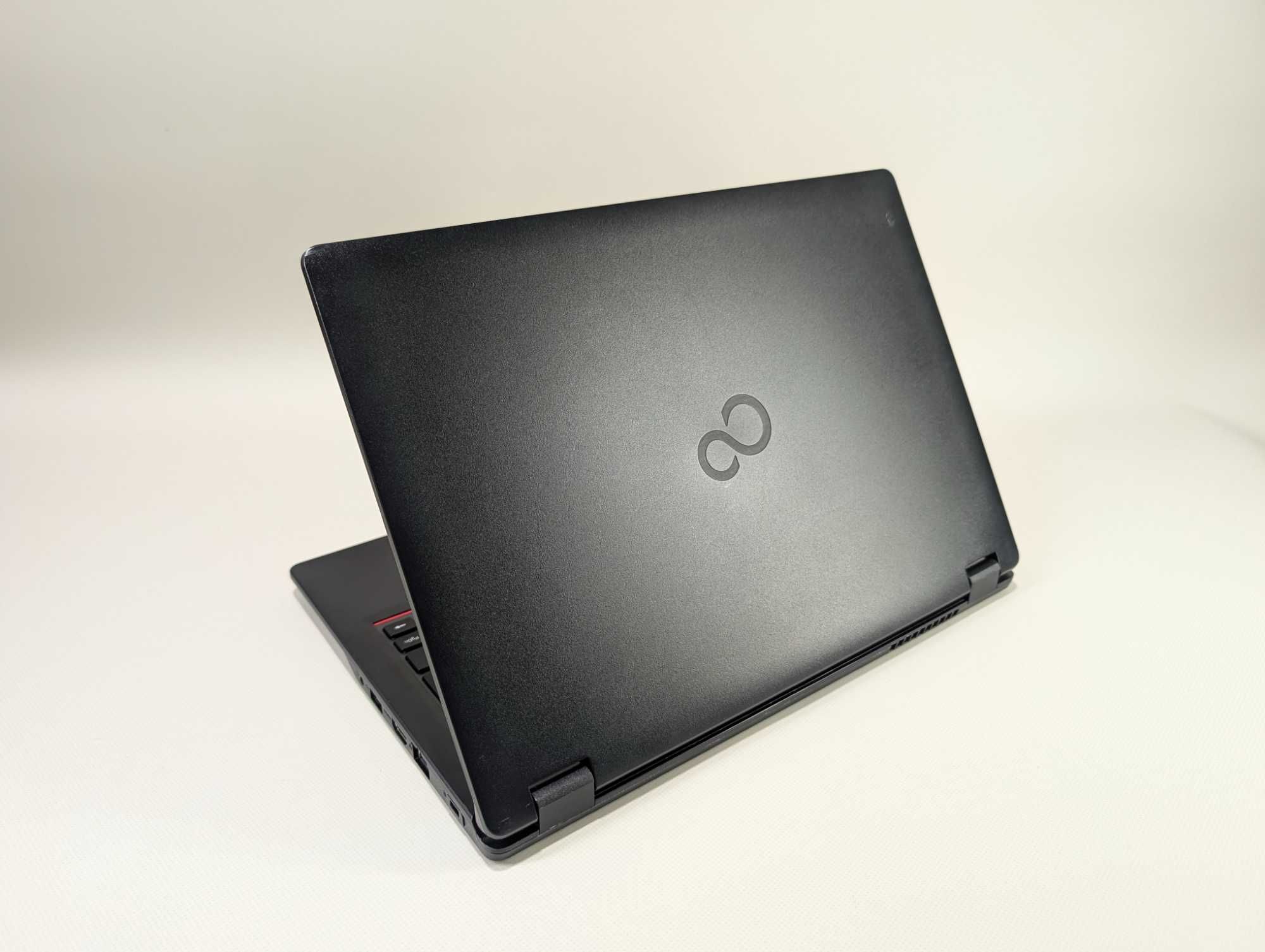 Ноутбук Fujitsu LIFEBOOK E449/i3-7020U/8 gb/256 gb/14''/ОПТ/РОЗДРІБ