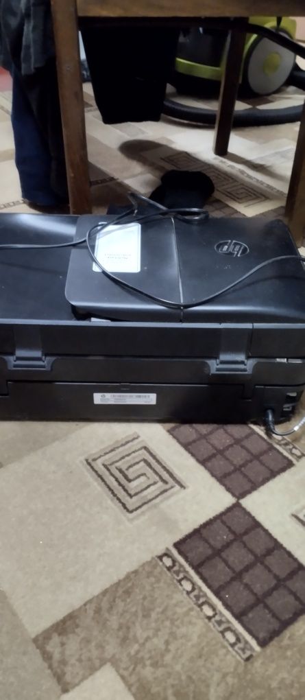Продам принтер HP