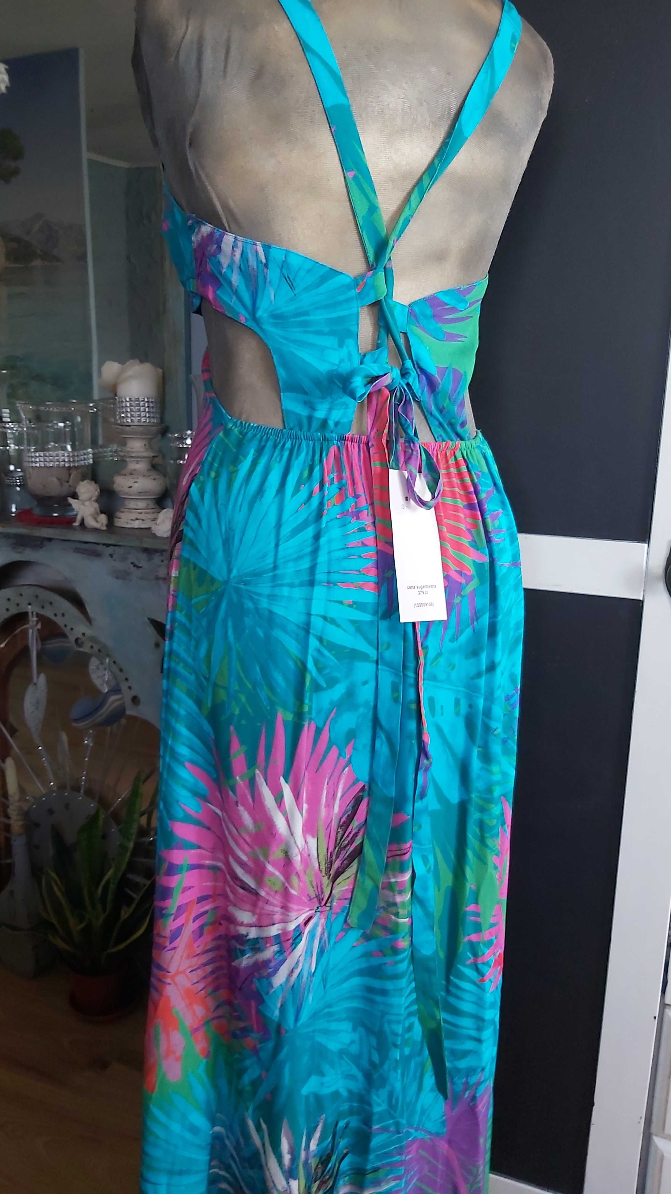 M S L Sukienka wcięcia w talii by o la la