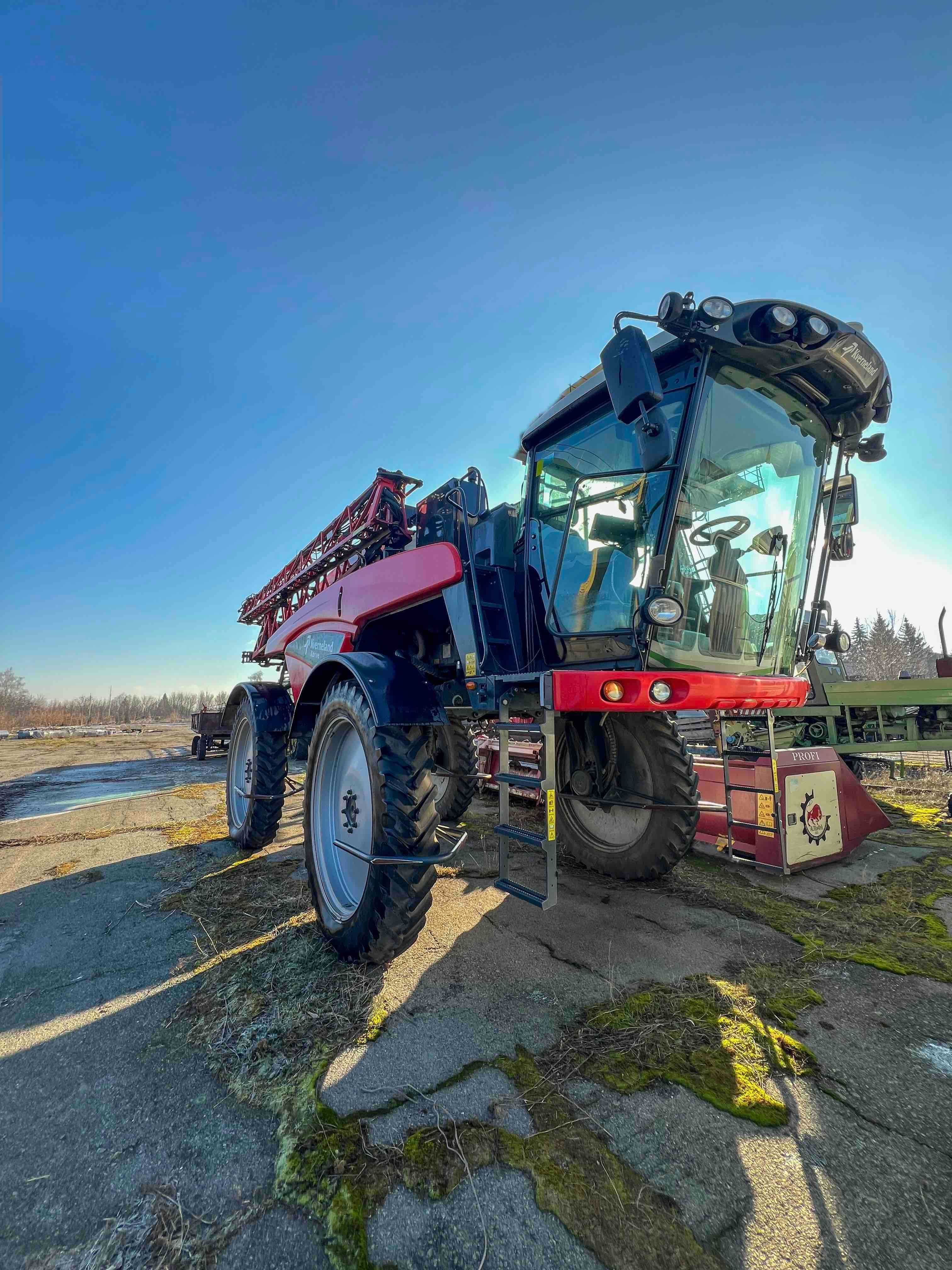 Самохідний обприскувач Krverneland iXdrive 5240